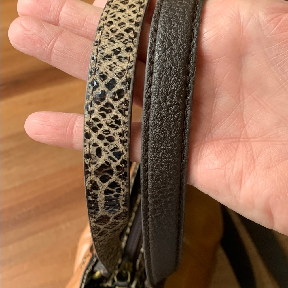 The SAK Almeda Leather Bag - Picture 12 of 14
